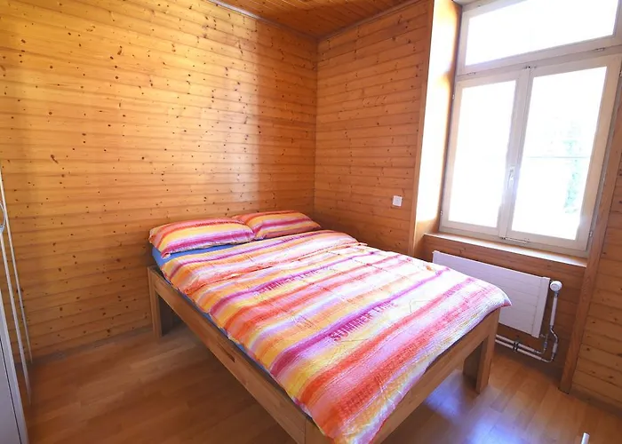 Ferrari アパート インターラーケン